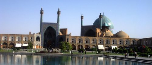 پاسخ به:ایرانگردی در نوروز 97/از چهارباغ و چهل ستون اصفهان و کویر کاشان تا طبیعت نطنز و نائین و گلپا