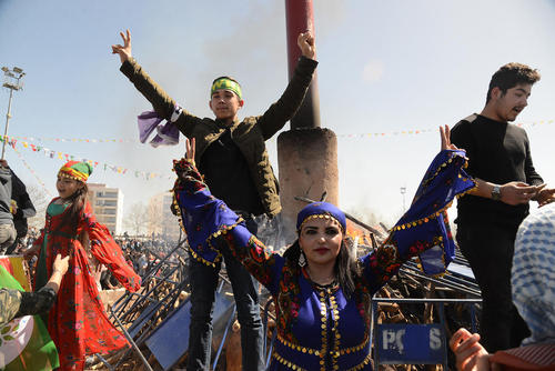 جشن نوروز در شهر دیاربکر ترکیه