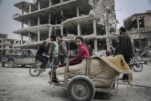 منطقه جنگ زده غوطه شرقی در نزدیکی شهر دمشق سوریه
