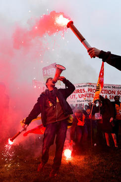 اعتصاب سراسری کارکنان راه‌آهن فرانسه – پاریس