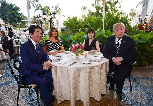 مراسم شام رهبران آمریکا و ژاپن در تفرجگاه 