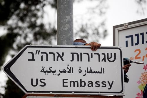 تابلوی جدید سفارت آمریکا در شهر قدس