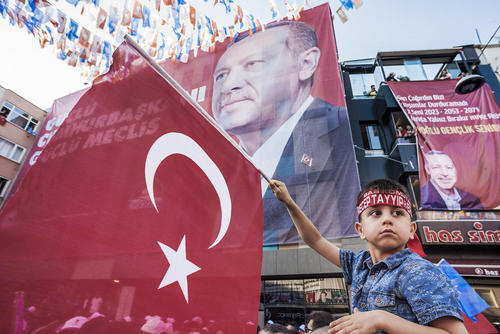 گردهمایی طرفداران اردوغان در آستانه انتخابات زودهنگام ریاست جمهوری در شهر استانبول ترکیه