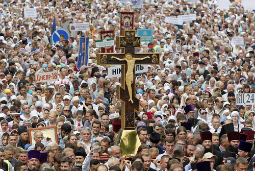مراسم آیینی مسیحیان ارتدوکس اوکراین در شهر کی‌یف