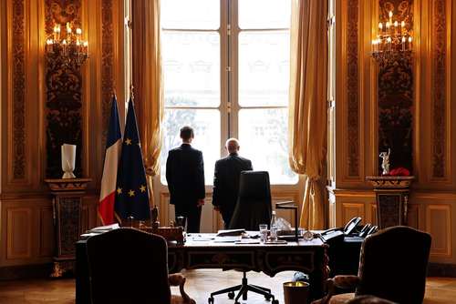 مذاکرات دوجانبه وزرای خارجه فرانسه و بریتانیا در پاریس/ EPA