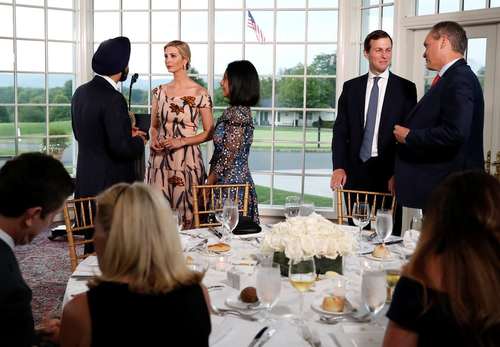 مراسم شام و سخنرانی ترامپ در جمع کارآفرینان آمریکایی در باشگاه گلف بدمینستر در نیوجرسی آمریکا