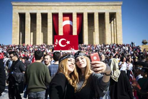 مراسم نودوپنجمین سالگرد تاسیس جمهوری ترکیه در مزار آتاترک در آنکارا/ خبرگزاری آناتولی