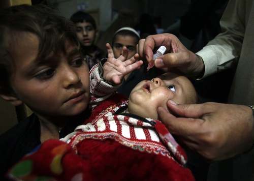 واکسیناسیون فلج اطفال در پیشاور پاکستان/ آسوشیتدپرس