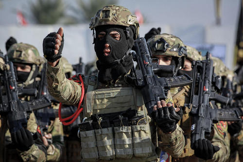 رژه نخستین سالگرد شکست داعش در عراق در شهر بغداد/ خبرگزاری آلمان