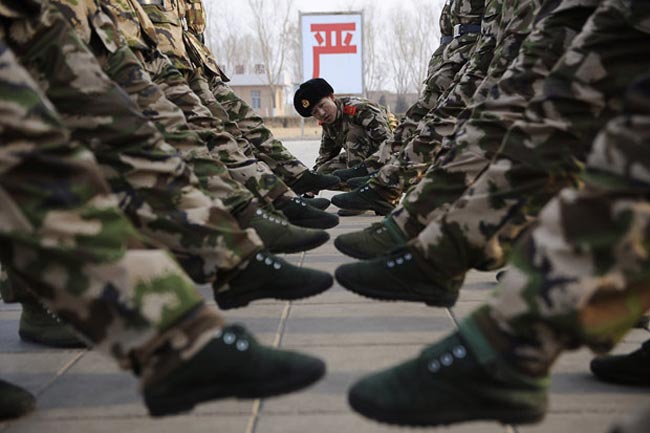 سربازان ارتش چين