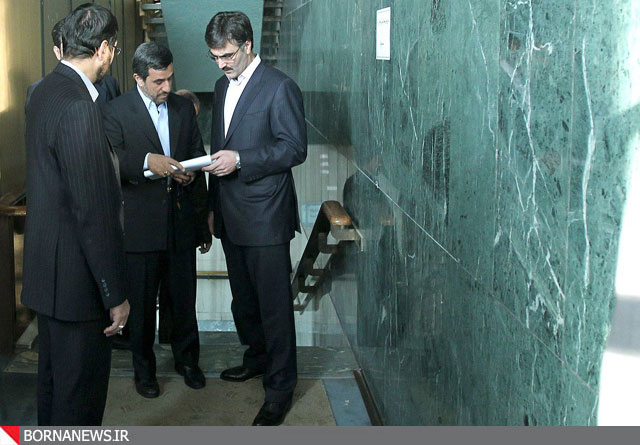 احمدی نژاد در مجلس