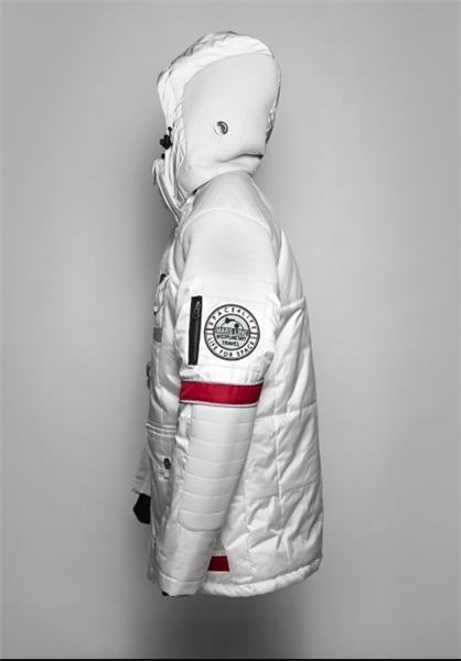 لباس‌ فضانوردی هوشمند+تصاویر