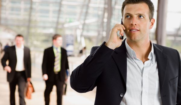 آیا استفاده از تلفن همراه باعث بروز سرطان می شود؟