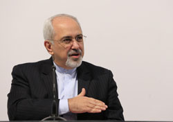 ظریف: هر چقدر می‌خواهید انتقاد كنید پاسخ نمی‌دهم