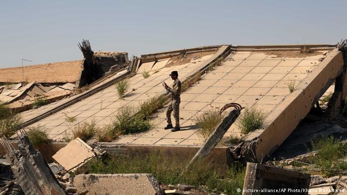 تخریب کامل مقبره صدام در حملات داعش / عکس های قاسم سلیمانی جایگزین عکس صدام شد