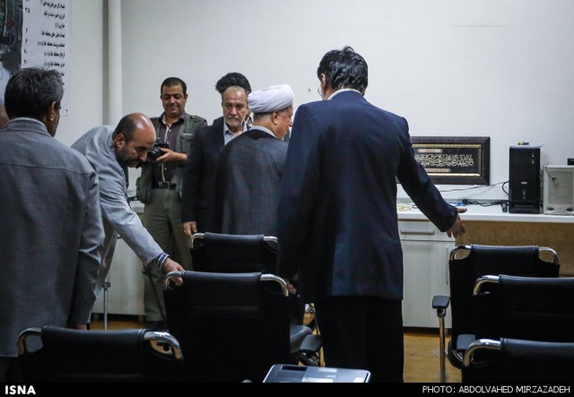 بازدید هاشمی رفسنجانی از دستاوردهای علمی دانشگاه امیرکبیر (عکس)