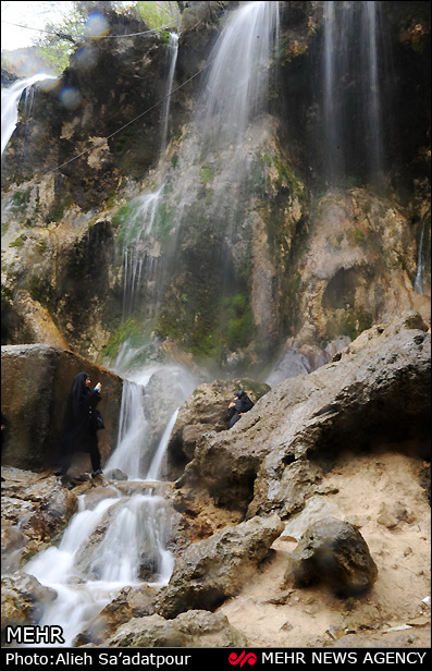 آبشار اخلمد - مشهد (عکس)
