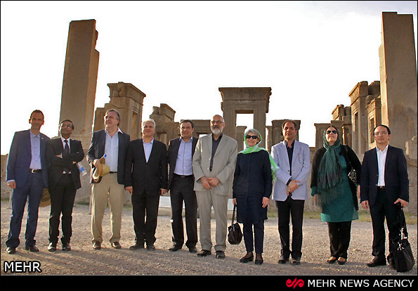 سفر مدیرکل یونسکو به شیراز (عکس)