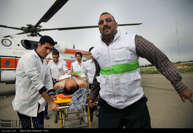 امداد رسانی هوایی در کرمانشاه (عکس)