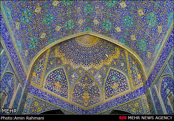 معماری چشمگیر میدان نقش جهان - اصفهان (عکس)