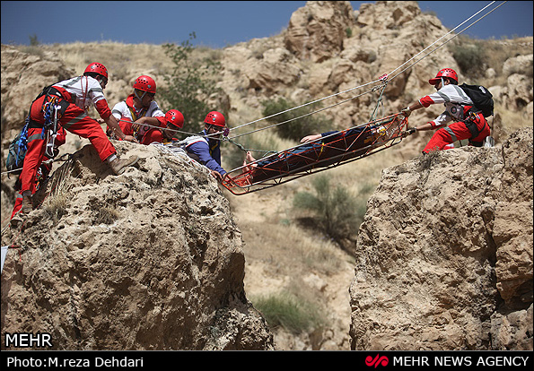 مانور امداد و نجات کوهستان - شیراز (عکس)