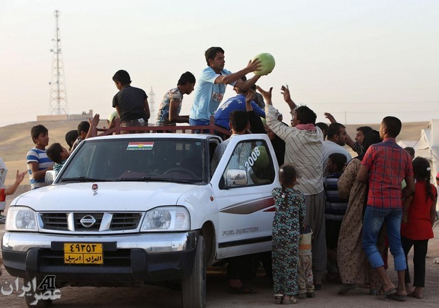 افطاری آوارگان عراقی (عکس)