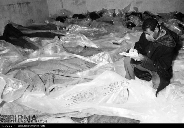 حمله ناو آمریکایی به هواپیمای مسافربری ایران - 12 تیر 1367 (عکس)