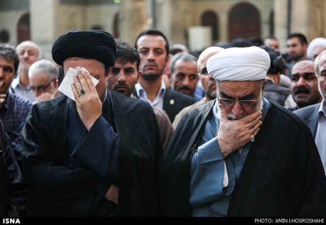 تشییع پیکر آیت الله محمدی گیلانی (عکس)