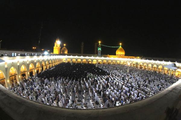 شب قدر در مسجد کوفه (عکس)