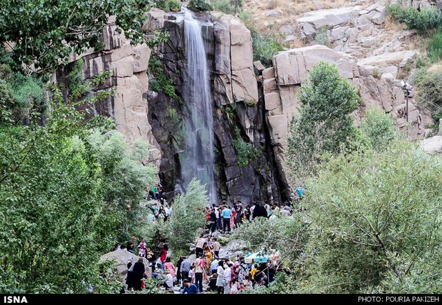 مسافران و گردشگران در همدان (عکس)
