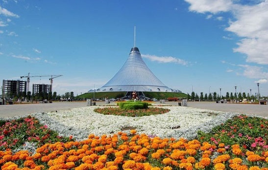 بزرگترین چادر دنیا در قزاقستان (+عکس)