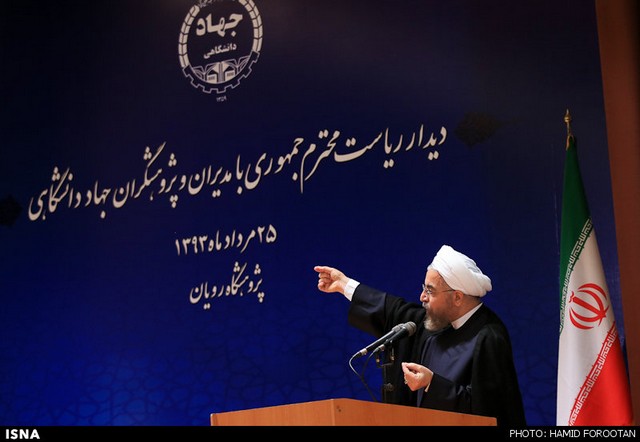 بازدید روحانی از پژوهشگاه رویان (عکس)