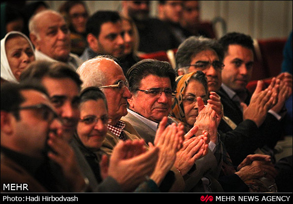 تقدیر از گروه آوازی تهران با حضور شجریان (عکس)
