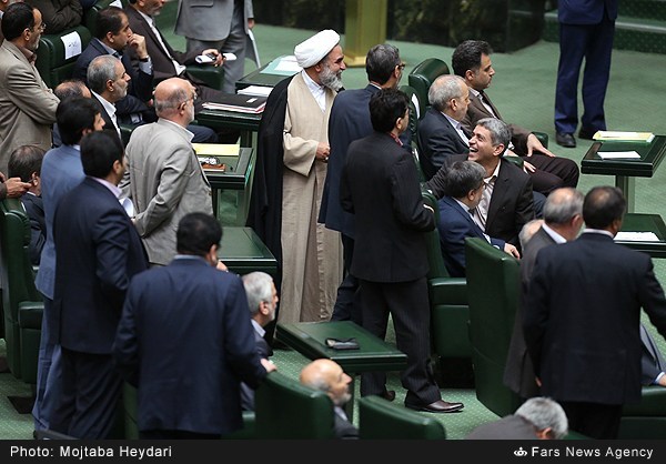 جلسه علنی استیضاح وزیر علوم (عکس)