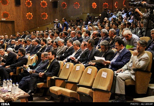 دیدار های روحانی در سفر استانی به اردبیل (عکس)