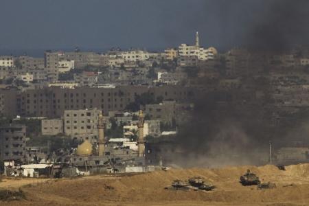 موافقت حماس و اسرائیل برای آتش بس 12 ساعته / شهدای غزه به 881 نفر رسید