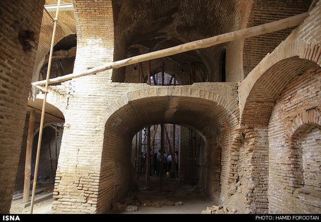 معماری از یاد رفته مسجد حاج رجبعلی - تهران (عکس)
