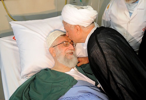 رهبری و هاشمی در دیدار عیادت به هم چه گفتند؟