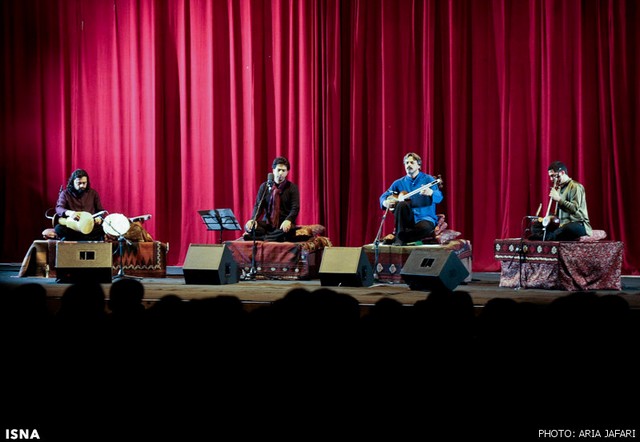 کنسرت حسین علیزاده - اصفهان (عکس)