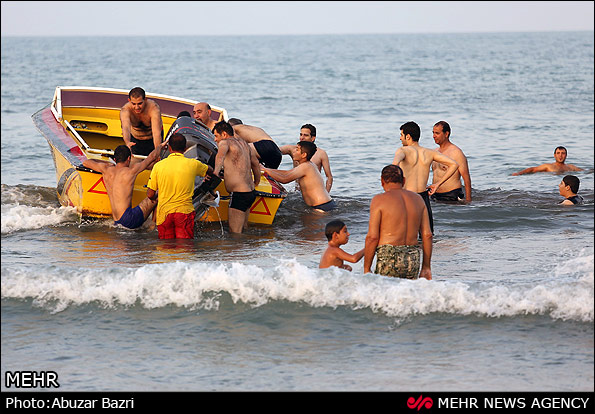 مسافران تابستانی سواحل گیلان (عکس)