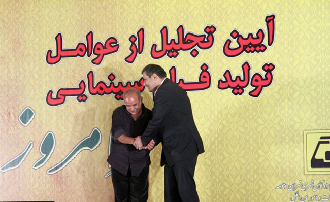 تجليل مديرعامل مترو تهران از عوامل فيلم سينمايي 