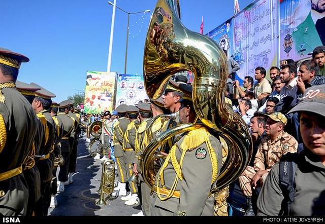 رژه نیرو‌های مسلح در سراسر کشور (عکس)