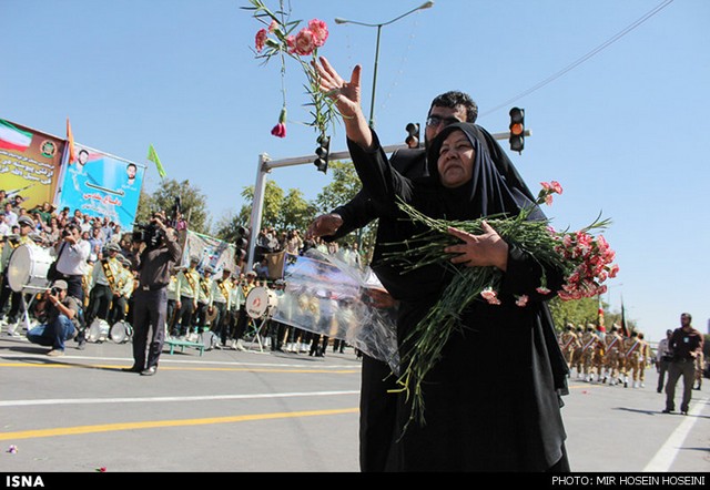 رژه نیرو‌های مسلح در سراسر کشور (عکس)