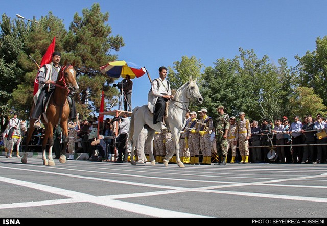 رژه نیرو‌های مسلح در سراسر کشور (عکس)