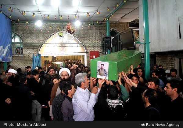 تشییع پیکر 5 شهید مدافع حرم حضرت زینب(س) در مشهد