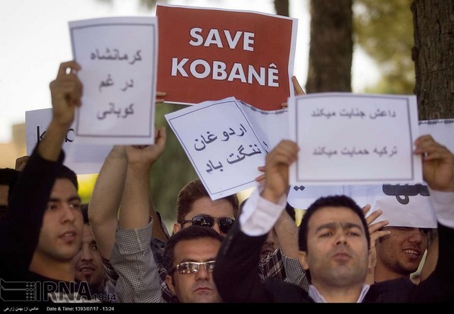 راهپیمایی کرمانشاهی ها در حمایت از مردم کوبانی (عکس)