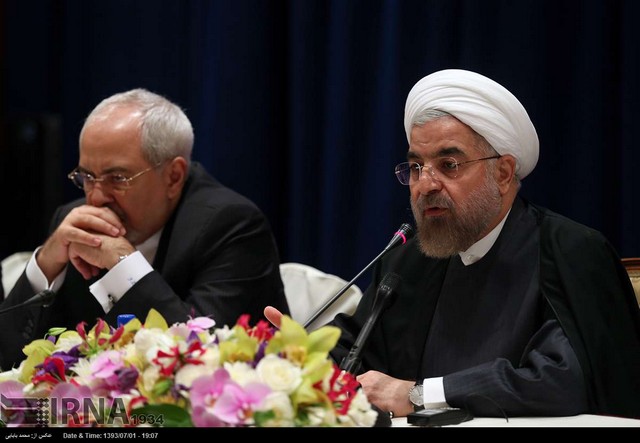 روحانی در جمع رسانه های آمریکایی (عکس)