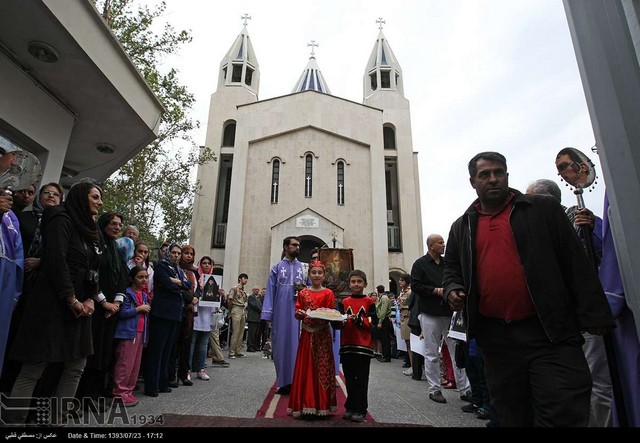 پیشوای دینی ارامنه جهان در ایران (عکس)
