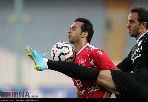 پرسپولیس 3 - كارگربنه گز بوشهر صفر(گزارش تصویری)