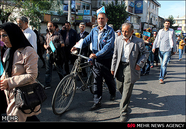 همایش پیاده روی خانوادگی در آمل (عکس)